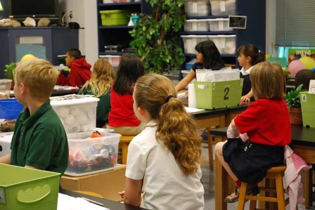 classroom-488375_1920